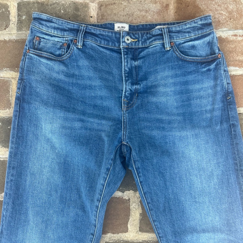 Flint and Tinder Stretch Selvedge Denim Straight Leg Jeans Light Wash 36x36 - Picture 3 of 11